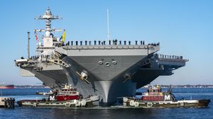 حاملة الطائرات "فورد" تعتبر أكبر سفينة حربية في العالم