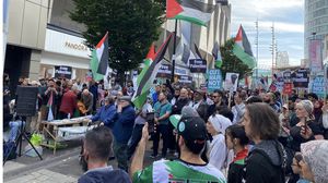 فلسطينيو بريطانيا يتداعون للتظاهر تضامنا مع أهاليهم في قطاع غزة في مواجهة العدوان الإسرائيلي.. (فيسبوك)