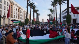 مظاهرات شعبية في عدد من المدن المغربية مؤيدة للمقاومة ومطالبة بوقف التطبيع مع الاحتلال.. (فيسبوك)