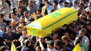 تشييع جنازة أحد مقاتلي حزب الله في سوريا، بالضاحية الجنوبية في بيروت  - ا ف ب