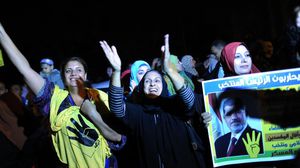 المصريون يتجاهلون قانون التظاهر ويجعلونه مثاراً للسخرية - الأناضول