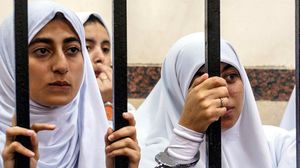 فتيات متهمات بالتظاهر حكمن بالسجن  11 عاما - الأناضول