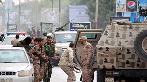 اشتباكات بين الجيش وجماعة "أنصار الشريعة"، شرق مدينة بنغازي - ا ف ب