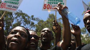 تظاهرة لجمعية قدامى المحاربين الماو ماو أمام السفارة البريطانية في نيروبي - ا ف ب