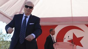 ميدل إيست آي: السبسي هو نسخة من رئيس تونس الأول بورقيبة - الأناضول