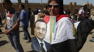 أطلق مؤيدو مبارك حملة على "فيس بوك" بعنوان "الحملة الشعبية لإعادة الرئيس مبارك للحكم" - أرشيفية