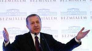 برئيل: أردوغان يقلد أتاتورك على الطريقة الإسلامية - الأناضول