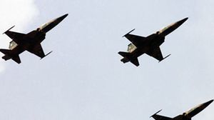 طائرات الاحتلال تحلق فوق غزة - أرشيفية