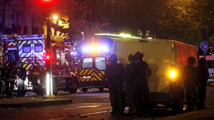 هجمات متفرقة ومتزامنة في باريس تودي بحياة 140 على الأقل - وكالات