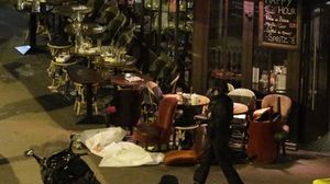 تفجيرات وإطلاق نار في باريس في هجمات متفرقة ومتزامنة طالت الكثير من الضحايا - أ ف ب