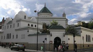 المجلس الفرنسي للديانة الإسلامية: لا يعقل أن يتم غلق مسجد لأن أحد الأئمة مشتبه به - أرشيفية