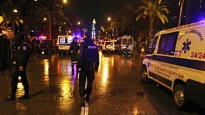أعلن الرئيس التونسي فرض حالة الطوارئ بعد تفجير الحافلة - أرشيفية