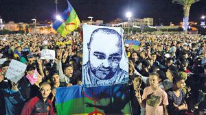تحول "بائع السمك" لرمز لاحتجاجات الأمازيغ في المغرب