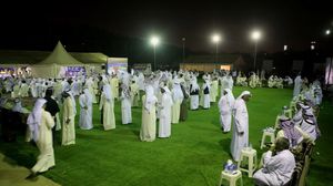 تشهد الكويت حملات انتخابية وتنافسا كبيرا بين المرشحين لاستقطاب الناخبين- أ ف ب