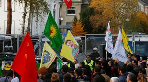 مظاهرات كردية في تركيا احتجاجا على اعتقال السلطات نوابا من التيار الكردي- أرشيفية