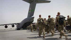 وزارة الدفاع الروسية قالت إن القوات الأمريكية غادرت منبج واتجهت نحو الحدود العراقية