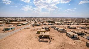 الأردن يضم مخيمات للاجئين السوريين وتعاني أوضاعا إنسانية صعبة- عربي21