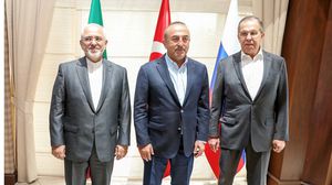 عقد وزراء خارجية روسيا وإيران وتركيا لقاء مفاجئا أمس الأحد بأنطاليا التركية- جيتي