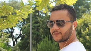 "مصعب أحمد" أكد في تسجيل سابق أنه تعرض لتعذيب "وحشي" على يد السلطات الإماراتية - فيسبوك