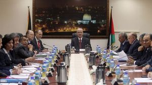 وزير المالية الفلسطيني توقع أن تستمر أزمة الرواتب عدة أشهر- وفا