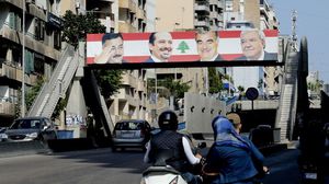 استقالة الحريري أحدثت صدمة في الشارع اللبناني وعززت مخاوف انزلاقه لتوترات جديدة- جيتي 