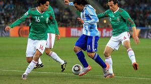 لا يزال المنتخب الأرجنتيني يخوض مبارياته تحت قيادة المدرب المؤقت ليونيل سكالوني- فيسبوك