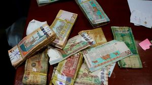 جففت البنوك السودانية بطلب من البنك المركزي أجهزة الصراف الآلي وسمحت بالسحب النقدي بسقف محدد- جيتي