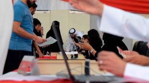 أعلن وزير العدل البحريني أن توقعات نسبة المشاركة في هذه الانتخابات بلغت 67 في المئة- جيتي