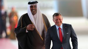 الملك عبد الله الثاني وأمير قطر في زيارة سابقة- جيتي