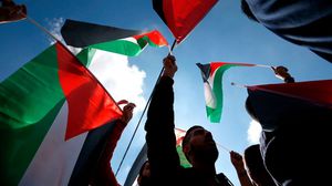 من المتوقع خروج الجاليات الفلسطينية والعربية والإسلامية بمظاهرات تستنكر اتفاقيات التطبيع- جيتي