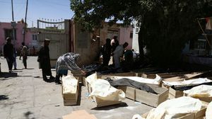 قوات الناتو تتهم عناصر طالبان بالتحصن داخل المنزل- جيتي