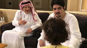 كان آخر ظهور علني للأمير عبد العزيز خلال أدائه فريضة الحج العام الماضي- حساب الأمير نواف بن فيصل عبر تويتر