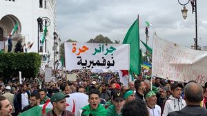 الجزائر.. الحراك الشعبي مستمر للجمعة 37 والهدف إنجاز الانتقال الديمقراطي  (أنترنت)