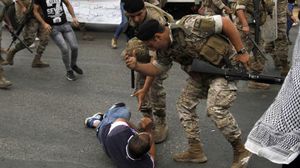 الأورومتوسطي يطالب السلطات اللبنانية بضمان حماية المحتجين السلميين وحمايتهم  (الأورومتوسطي)