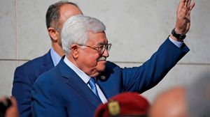 يتوقع الإسرائيليون أن عباس أضعف من أن يستطيع العيش دون سلطة وكذا كبار مسؤولي السلطة- جيتي 