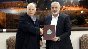 هنية التقى رئيس اللجنة المركزية للانتخابات وسلمه رد حماس- فيسبوك