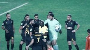 شهدت المباراة عقب نهايتها اشتباكات بين لاعبي الأهلي المصري والنجم الساحلي التونسي- فيسبوك