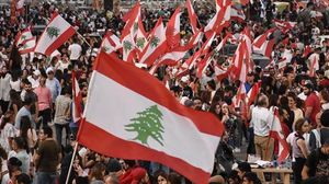 جدل في لبنان حول سر غياب اتحاد الكتاب عن الخراك الثوري- (الأناضول)