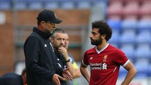 كشف كلوب أن نجم الفريق محمد صلاح يستطيع اللعب أمام أتالانتا الإيطالي- thesun / تويتر