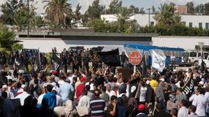 السلفيون في تونس استفادوا من الحريات التي أحدثتها الثورة وانحرف بعضهم للعنف- (الأناضول)