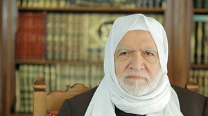 يعتبر الشيخ أسامة الرفاعي من أبرز العلماء الذين أعلنوا عن تأييد الثورة السورية