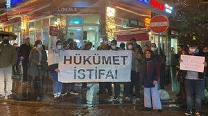متظاهرون في إسطنبول طالبوا باستقالة الحكومة- تويتر