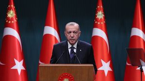 طلب أردوغان تحديد المؤسسات التي اشترت كميات كبيرة من العملات الأجنبية - الأناضول