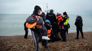 عبر أكثر من 45 ألف مهاجر إلى بريطانيا عبر المانش رغم خطط السلطات - جيتي