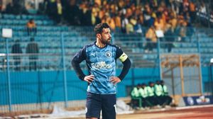 وصف الموقع ملاحقة اللاعب الذي يبلغ من العمر 38 عامًا ويشيد الكثيرون بأدائه في الدوريات المصرية بـ"الانتقامية للغاية"- حسابه الرسمي