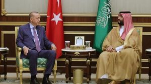 قال الوزير التركي إن "العلاقات الثنائية شهدت نموا مذهلا خلال العامين الماضيين"- الأناضول