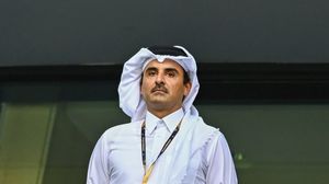 كان أمير دولة قطر قد حرص أيضا على حضور مباراة "الأخضر السعودي" الأولى- botolat / تويتر