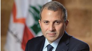 رد الإعلامي اللبناني على باسيل بالقول: "لا بس عم حاول إلحق الـIQ تبعك"- فيسبوك