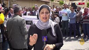 مراسلة قناة الجزيرة التي رابطت في سرد تفاصيل المأساة الإنسانية لشهر متواصل- إكس