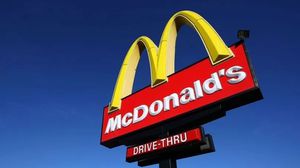 تشهد فروع "ماكدونالدز" حول العالم حملة مقاطعة شرسة- جيتي 
